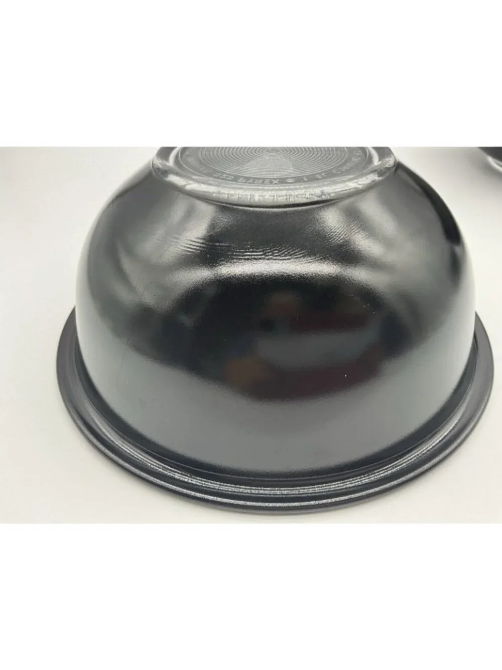 Pyrex Vintage Nesting Mixing Bowls Clear Bottom Black Set of 3 - 322 / 325 / 325
